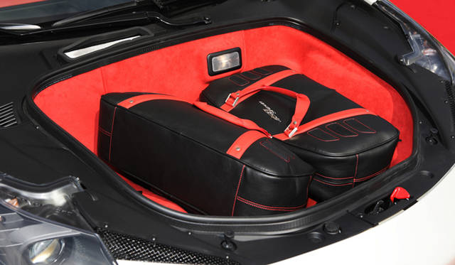 <strong>Ferrari 458 SPIDER│フェラーリ 458 スパイダー</strong>