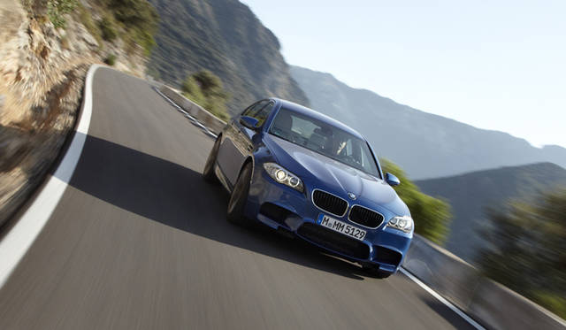 <strong>BMW M5｜ビー・エム・ダブリュー M5</strong>