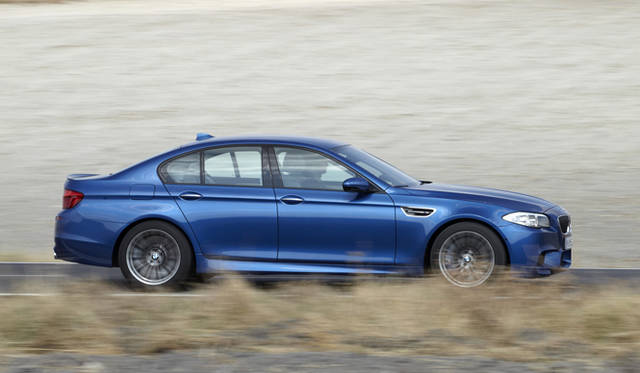 <strong>BMW M5｜ビー・エム・ダブリュー M5</strong>