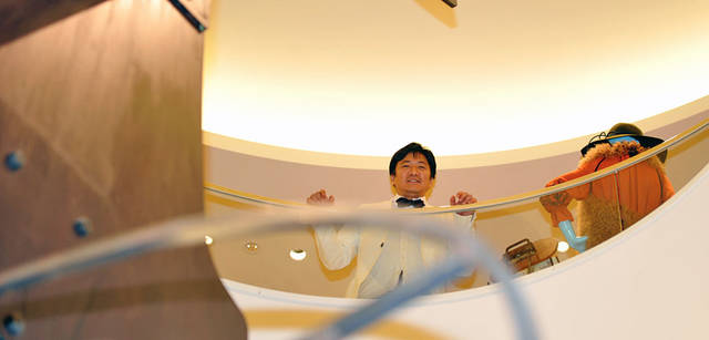 <strong>BARNEYS NEW YORK｜バーニーズ　ニューヨーク</strong>　バーニーズ　ニューヨーク福岡店　クリエイティブディレクターの谷口勝彦氏