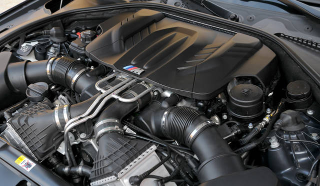 <strong>BMW M5｜ビー・エム・ダブリュー M5</strong>