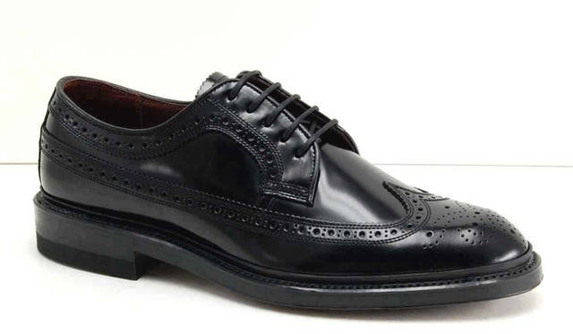 <strong>REGAL Shoe&Co.｜リーガル シュー&カンパニー</strong>　「VAN REGAL」　ウイングチップ 5万400円（黒、バーガンディ）