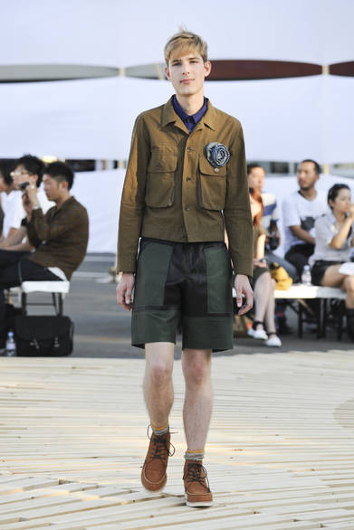 <strong>FACTOTUM｜ファクトタム</strong>　