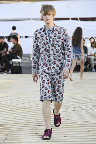 <strong>FACTOTUM｜ファクトタム</strong>　