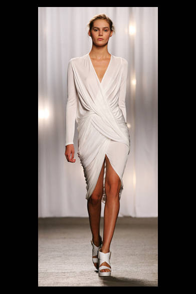 <strong>doo.ri｜ドゥー リー</strong>　2012年春夏コレクション速報