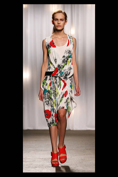 <strong>doo.ri｜ドゥー リー</strong>　2012年春夏コレクション速報