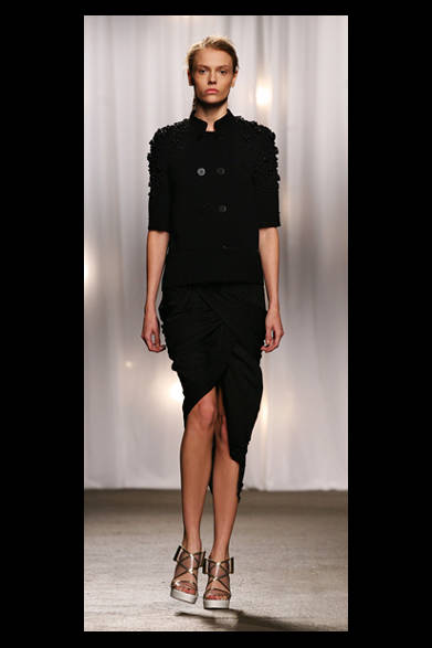 <strong>doo.ri｜ドゥー リー</strong>　2012年春夏コレクション速報