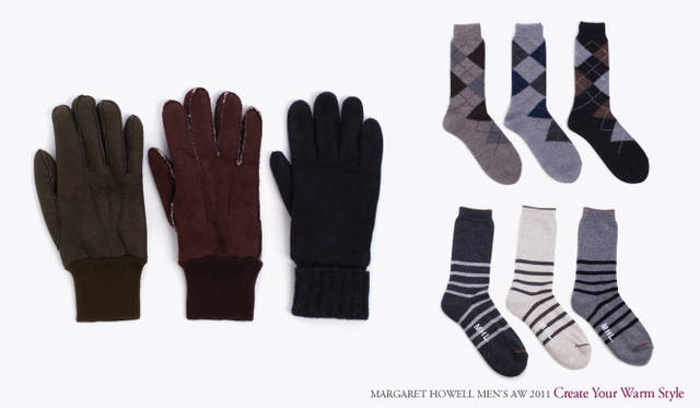 <strong> MARGARET HOWELL｜マーガレット・ハウエル</strong>　2011秋冬コレクション　左／ラムスキングローブ（左・中）各2万9400円、グローブ（右）1万7850円（マーガレット・ハウエル）、右上／ソックス各2940円（マーガレット・ハウエル）、右下／ソックス各2625円（MHL.）