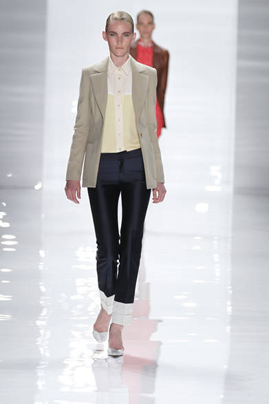 <strong>DEREK LAM｜デレク ラム</strong>　2012年春夏コレクション速報