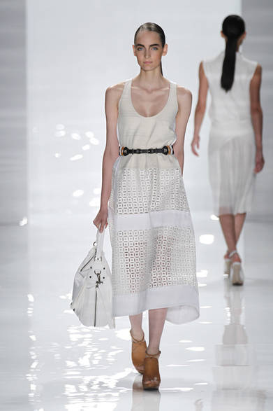 <strong>DEREK LAM｜デレク ラム</strong>　2012年春夏コレクション速報