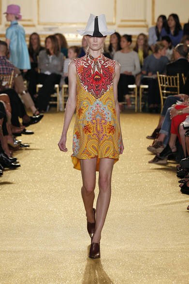 <strong>THAKOON｜タクーン</strong>　2012年春夏コレクション速報