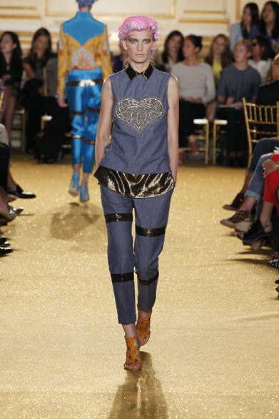 <strong>THAKOON｜タクーン</strong>　2012年春夏コレクション速報