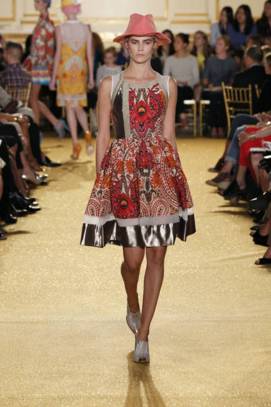 <strong>THAKOON｜タクーン</strong>　2012年春夏コレクション速報