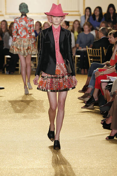 <strong>THAKOON｜タクーン</strong>　2012年春夏コレクション速報