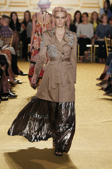 <strong>THAKOON｜タクーン</strong>　2012年春夏コレクション速報