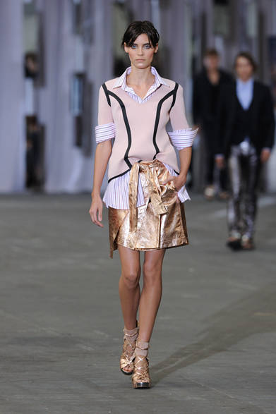 <strong>DIESEL BLACK GOLD｜ディーゼルブラックゴールド</strong>　2012年春夏コレクション速報