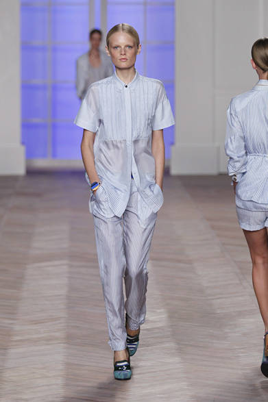 <strong>TOMMY HILFIGER｜トミー ヒルフィガー</strong>　2012年春夏コレクション速報