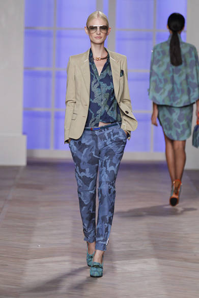 <strong>TOMMY HILFIGER｜トミー ヒルフィガー</strong>　2012年春夏コレクション速報