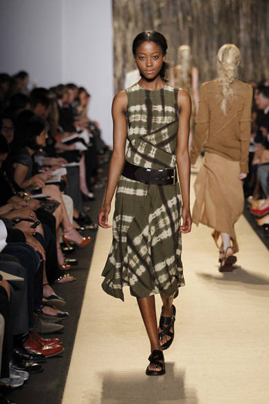 <strong>MICHAEL KORS｜マイケル・コース</strong>　2012年春夏コレクション速報