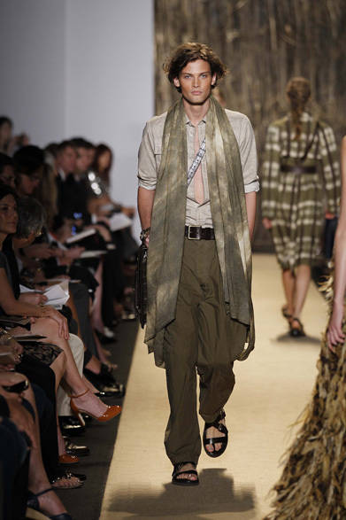 <strong>MICHAEL KORS｜マイケル・コース</strong>　2012年春夏コレクション速報