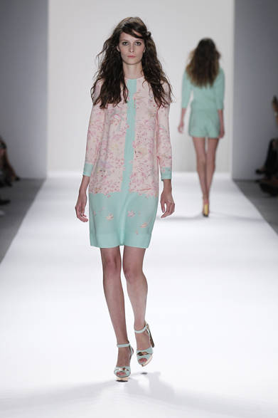<strong>JILLSTUART｜ジル スチュアート</strong>　2012年春夏コレクション速報