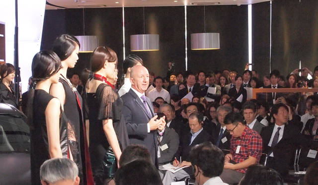 <strong>Mercedes-Benz C-Class Coupe｜メルセデス・ベンツ Cクラス クーペ</strong>　