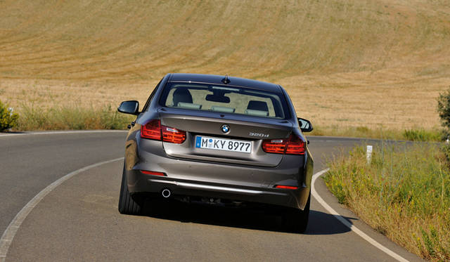 <strong>BMW 3Series｜ビー・エム・ダブリュー 3シリーズ</strong>