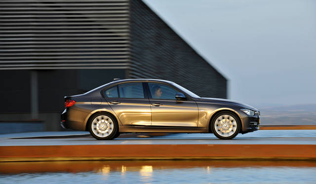 <strong>BMW 3Series｜ビー・エム・ダブリュー 3シリーズ</strong>