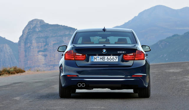 <strong>BMW 3Series｜ビー・エム・ダブリュー 3シリーズ</strong>