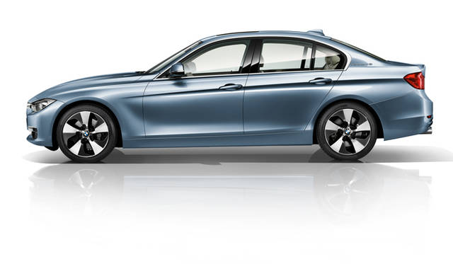 <strong>BMW 3Series｜ビー・エム・ダブリュー 3シリーズ</strong>　アクティブハイブリッド3