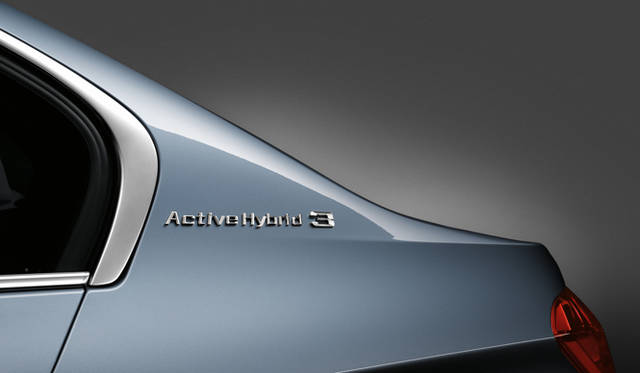 <strong>BMW 3Series｜ビー・エム・ダブリュー 3シリーズ</strong>　アクティブハイブリッド3