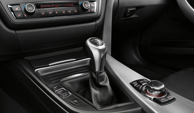 <strong>BMW 3Series｜ビー・エム・ダブリュー 3シリーズ</strong>