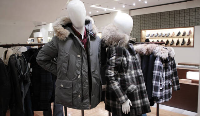 <strong>BARNEYS NEW YORK｜バーニーズ　ニューヨーク</strong>　バーニーズ　ニューヨーク銀座店の「WOOLRICH POP UP STORE」　