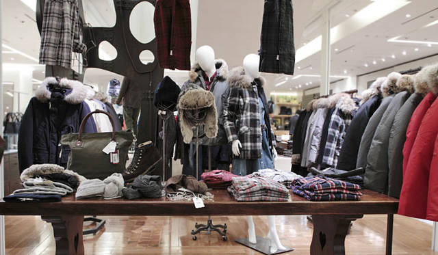 <strong>BARNEYS NEW YORK｜バーニーズ　ニューヨーク</strong>　バーニーズ　ニューヨーク銀座店の「WOOLRICH POP UP STORE」　