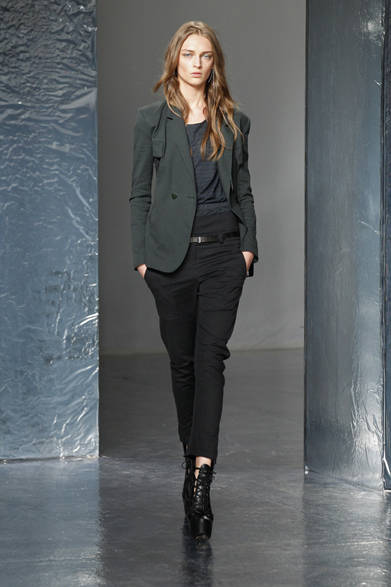 　2012年春夏コレクション速報