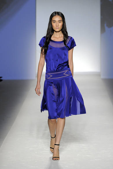 <strong>ALBERTA FERRETTI｜アルベルタ フェレッティ</strong>　2012年春夏コレクション速報