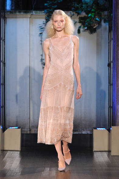 <strong>PHILOSOPHY DI ALBERTA FERRETTI｜フィロソフィ ディ アルベルタ フェレッティ</strong>　2012年春夏コレクション速報