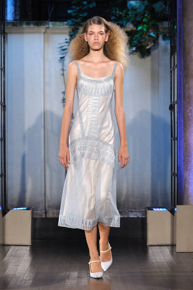 <strong>PHILOSOPHY DI ALBERTA FERRETTI｜フィロソフィ ディ アルベルタ フェレッティ</strong>　2012年春夏コレクション速報