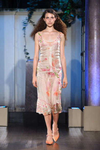 <strong>PHILOSOPHY DI ALBERTA FERRETTI｜フィロソフィ ディ アルベルタ フェレッティ</strong>　2012年春夏コレクション速報