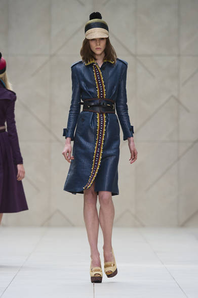 <strong>BURBERRY PRORSUM｜バーバリー プローサム</strong>　2012年春夏コレクション速報　　©BURBERRY