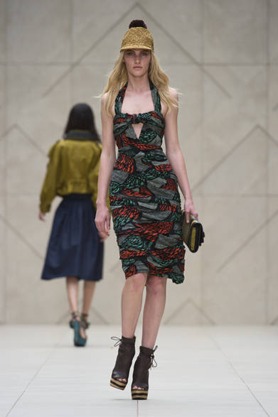 <strong>BURBERRY PRORSUM｜バーバリー プローサム</strong>　2012年春夏コレクション速報　　©BURBERRY