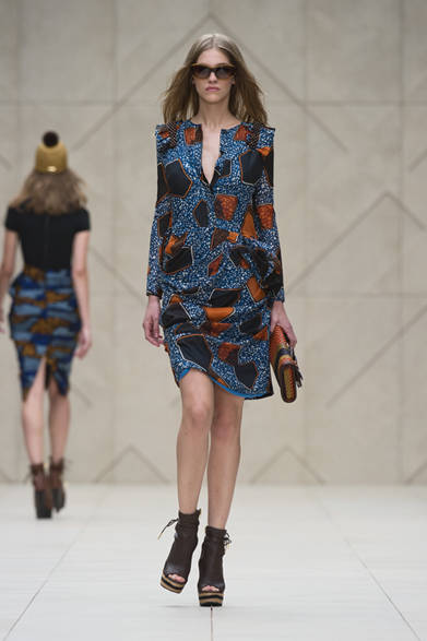 <strong>BURBERRY PRORSUM｜バーバリー プローサム</strong>　2012年春夏コレクション速報　　©BURBERRY