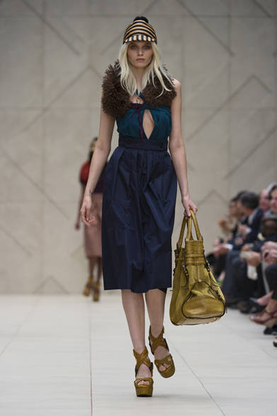 <strong>BURBERRY PRORSUM｜バーバリー プローサム</strong>　2012年春夏コレクション速報　　©BURBERRY