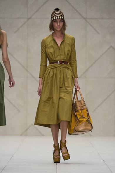 <strong>BURBERRY PRORSUM｜バーバリー プローサム</strong>　2012年春夏コレクション速報　　©BURBERRY