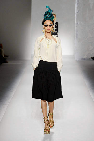 <strong>MOSCHINO｜モスキーノ</strong>　2012年春夏コレクション速報