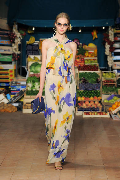 <strong>MOSCHINO CHEAP&CHIC｜モスキーノ チープ＆シック</strong>　2012年春夏コレクション速報