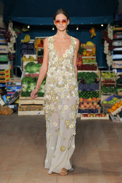 <strong>MOSCHINO CHEAP&CHIC｜モスキーノ チープ＆シック</strong>　2012年春夏コレクション速報