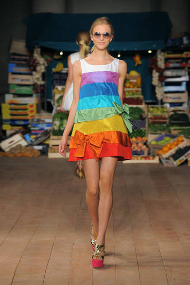 <strong>MOSCHINO CHEAP&CHIC｜モスキーノ チープ＆シック</strong>　2012年春夏コレクション速報