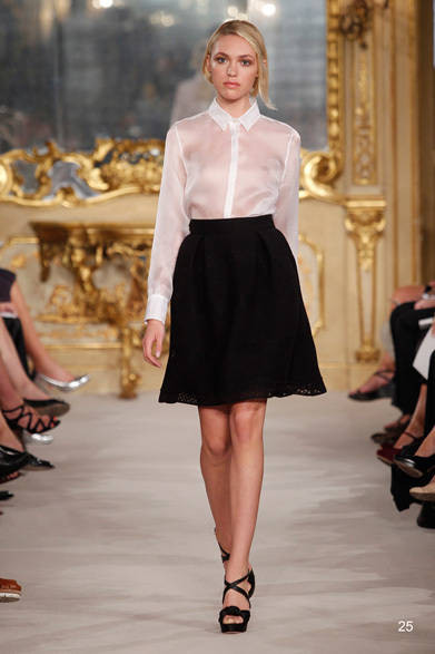 <strong> Les Copains｜レ・コパン</strong>　2012年春夏コレクション速報