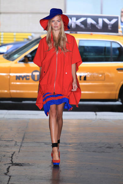 <strong>DKNY</strong>　2012年春夏コレクション速報